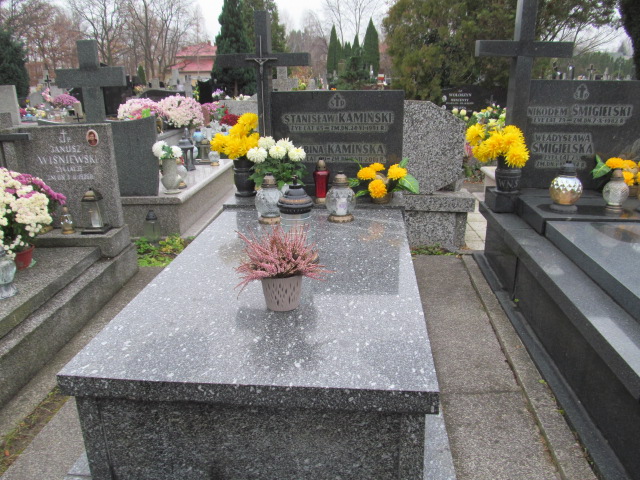 Grób Stanisław Kamiński