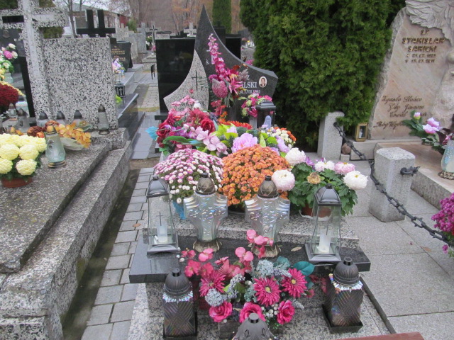 Grób Jacek Konofalski