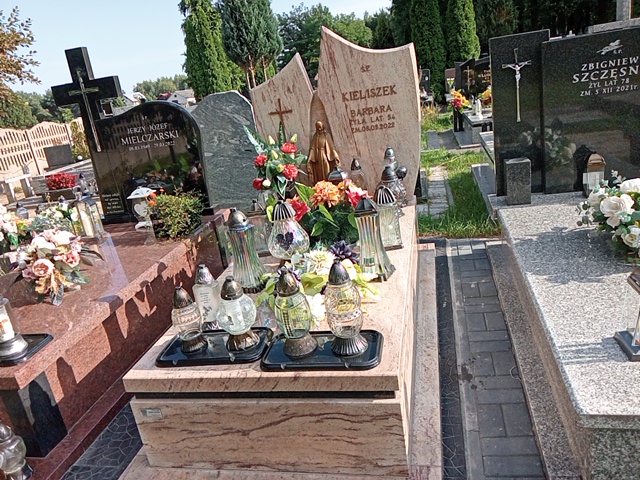 Grób Barbara Kieliszek